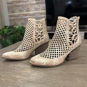 COCONUTS By Matisse Mosey Laser Cut Perforated
Faux Leather Western Boho Bootie